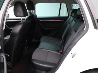Škoda Octavia 1,5 TSI 96kW G-Tec DSG CZ DPH kombi - Foto 14