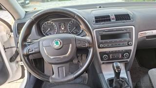 Škoda Octavia 2,0 tdi kombi - Foto 14