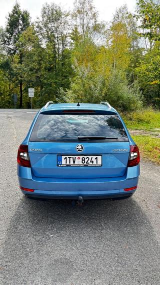 Škoda Octavia 1,6 III kombi - Foto 2