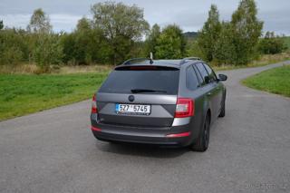 Škoda Octavia 2,0 TDI 110 kW 4×4 kombi - Foto 4