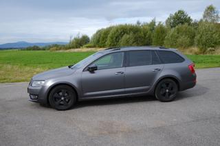 Škoda Octavia 2,0 TDI 110 kW 4×4 kombi - Foto 12