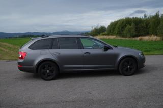 Škoda Octavia 2,0 TDI 110 kW 4×4 kombi - Foto 7