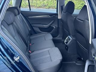 Škoda Octavia 1,5 TSI 150PS Style M/T kombi - Foto 19