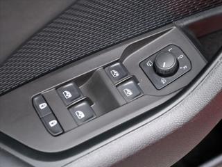Škoda Octavia 2,0 TSI 180kW DSG CZ RS LED kombi - Foto 15