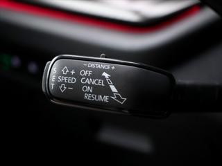Škoda Octavia 2,0 TSI 180kW DSG CZ RS LED kombi - Foto 18