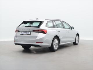 Škoda Octavia 2,0 TDI 85kW CZ 1.Maj LED DPH kombi - Foto 7