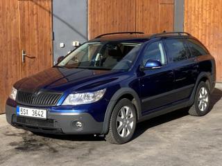 Škoda Octavia 2.0 TDi Scout Webasto kombi
