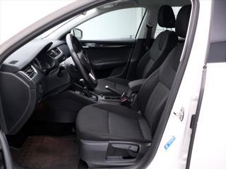 Škoda Octavia 2,0 TDI 110kW DSG CZ Style LED kombi - Foto 10