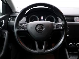 Škoda Octavia 2,0 TDI 110kW DSG CZ Style LED kombi - Foto 16