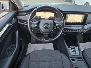 Škoda Octavia 2.0TDi 110kW DSG STYLE + NAVI kombi - Foto 9