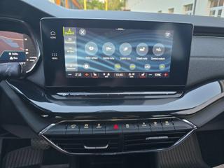Škoda Octavia 2.0TDi 110kW DSG STYLE + NAVI kombi - Foto 28