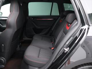 Škoda Octavia 2,0 TDI 135kW DSG Challenge RS kombi - Foto 14