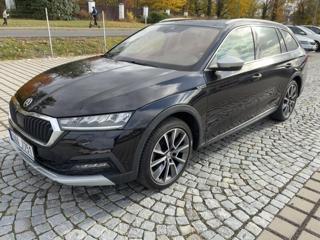 Škoda Octavia SCOUT 147 kW 4x4 DSG PAN, TAŽ kombi