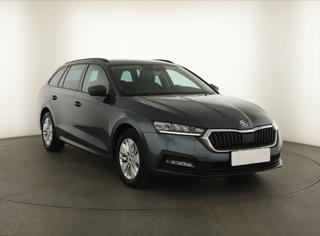 Škoda Octavia 1.5 TSI e-tec 110kW kombi