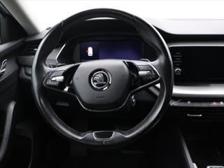 Škoda Octavia 2,0 TDI 110kW 4x4 DSG DPH CZ kombi - Foto 15