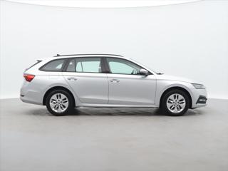 Škoda Octavia 2,0 TDI 110kW 4x4 DSG DPH CZ kombi - Foto 8
