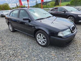 Škoda Octavia 1.9 TDI 74 KW liftback