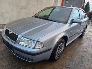 Škoda Octavia 1,6 Ambiente liftback