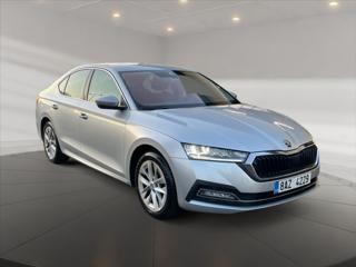 Škoda Octavia 1,5 TSI 110kW Style liftback