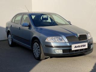 Škoda Octavia 1.6i liftback