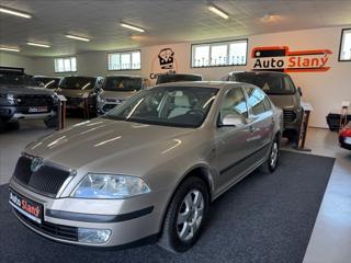 Škoda Octavia 1,6 i Elegance 1maj,CZ,po servisu liftback