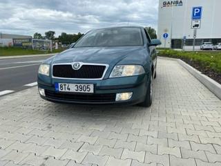 Škoda Octavia 2004, 77 kW liftback