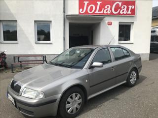 Škoda Octavia 1,6 MPi 75kW AC liftback
