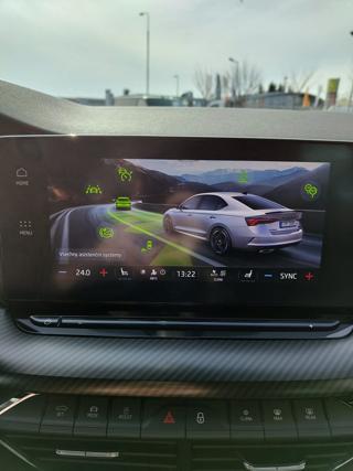 Škoda Octavia 2.0 TSI 180kW RS TOP CZ DPH liftback - Foto 18