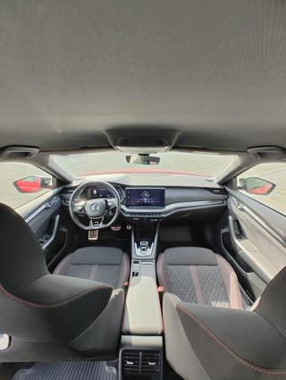 Škoda Octavia 2.0 TSI 180kW RS TOP CZ DPH liftback - Foto 13