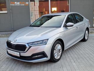Škoda Octavia 2.0TDI DSG Ambition,ČR,1.Maj. liftback