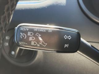 Škoda Octavia 1,6 TDI DSG CZ Style LED DPH liftback - Foto 19