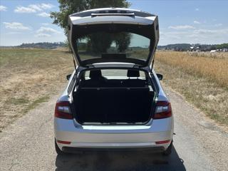 Škoda Octavia 1,6 TDI DSG CZ Style LED DPH liftback - Foto 1