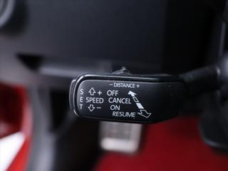 Škoda Octavia 1,8 TSI 132kW DSG Style LED liftback - Foto 22
