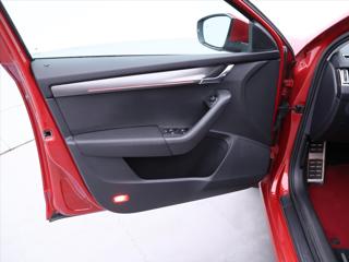 Škoda Octavia 1,8 TSI 132kW DSG Style LED liftback - Foto 11