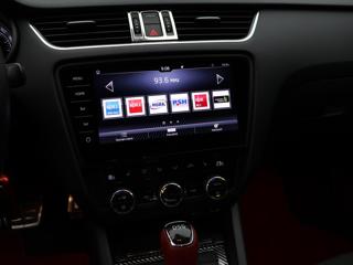 Škoda Octavia 1,8 TSI 132kW DSG Style LED liftback - Foto 24