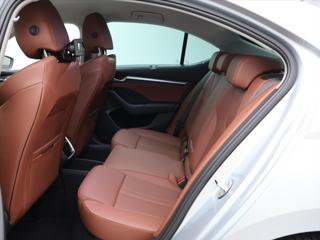 Škoda Octavia 2,0 TDI 110kW DSG Ultimate CZ liftback - Foto 13