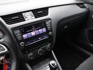 Škoda Octavia 2,0 TDI 135kW RS Xenon Navi liftback - Foto 19