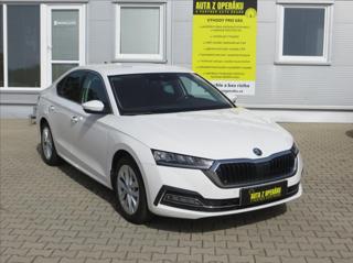 Škoda Octavia 2,0 TDI Style ČR Kamera Výhřev liftback
