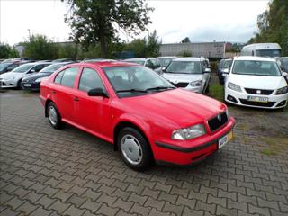 Škoda Octavia 1,6   TAŽ.ZAŘ. liftback