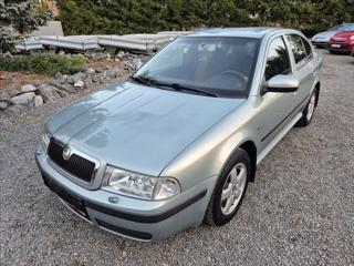 Škoda Octavia 1,9 TDI TOUR, 1.MAJITEL, TOP liftback