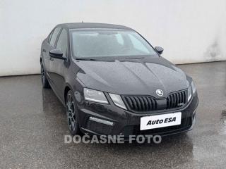 Škoda Octavia 2.0TSi, ČR liftback