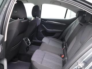 Škoda Octavia 1,5 e-TEC DSG CZ Style Matrix liftback - Foto 16