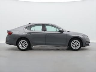 Škoda Octavia 1,5 e-TEC DSG CZ Style Matrix liftback - Foto 10
