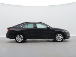 Škoda Octavia 2,0 TDI DSG Top Selection DPH liftback - Foto 8