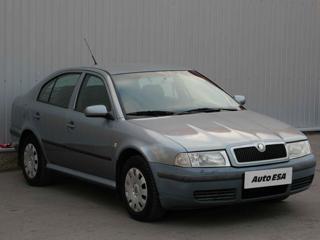 Škoda Octavia 1.6 i, 1.maj, Serv.kniha, ČR liftback