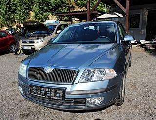 Škoda Octavia II. 1.6 MPi Elegance liftback