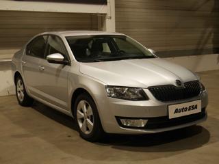 Škoda Octavia 1.6 TDI, Serv.kniha, ČR liftback