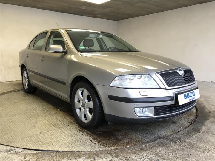 Vůz s VIN TMBCB61Z682018980