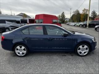 Škoda Octavia 1,4 CNG Active G-TEC  benzín + cng (originál z výrob sedan