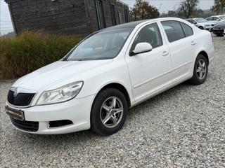 Škoda Octavia 1,6 TDI Ambiente sedan